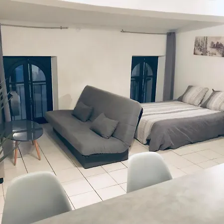 Appartements, Last Minute 아파트